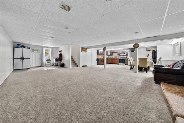 14 Audubon Lane, Coventry, RI 02831