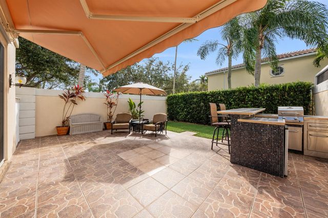 477 Capistrano Drive, Palm Beach Gardens, FL 33410