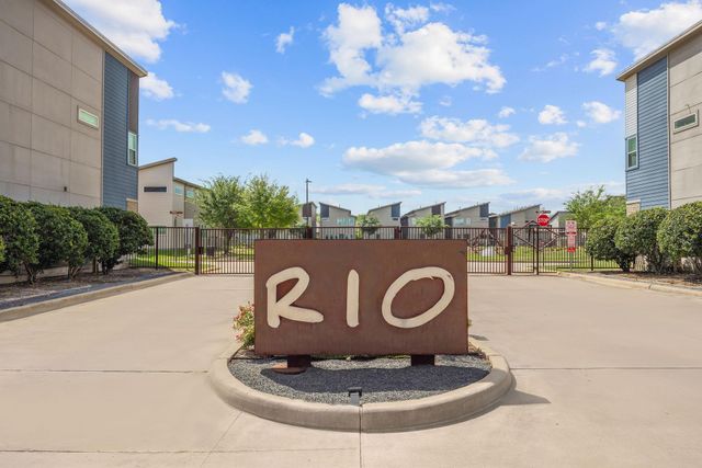 5705 Pampero Lane, Houston, TX 77092