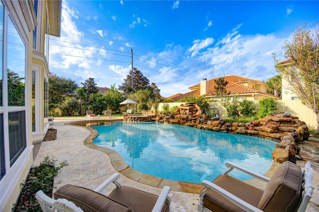 14222 Teal Cove Lane, Houston, TX 77077