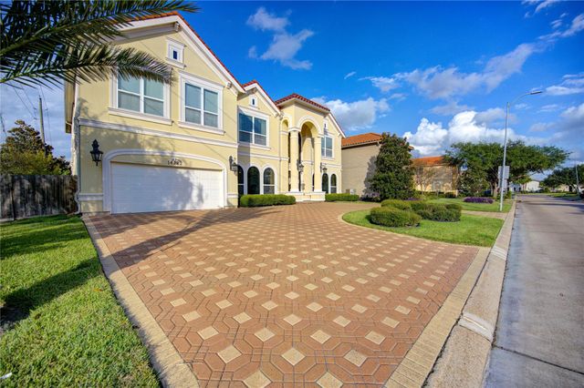 14222 Teal Cove Lane, Houston, TX 77077