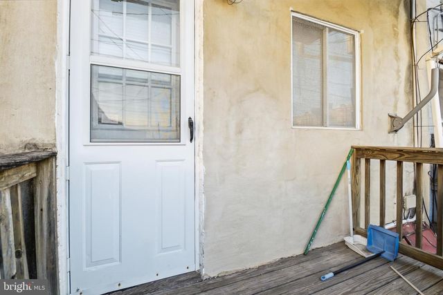 3307 MCELDERRY ST, Baltimore, MD 21205