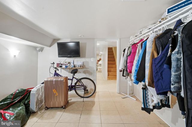 3307 MCELDERRY ST, Baltimore, MD 21205