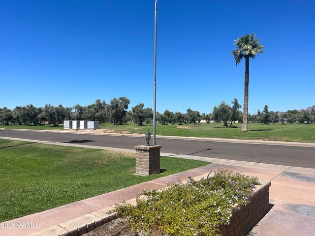 3033 E DEVONSHIRE Avenue 3008, Phoenix, AZ 85016