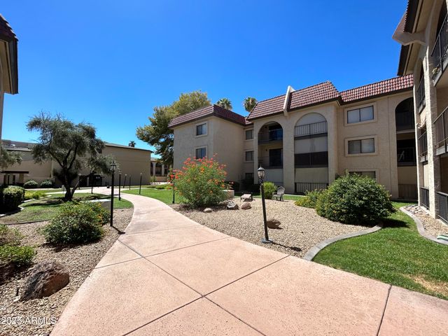 3033 E DEVONSHIRE Avenue 3008, Phoenix, AZ 85016