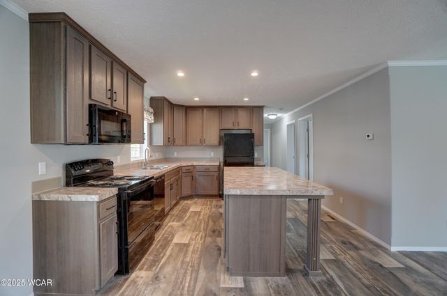 416 Hazel Avenue, Lima, OH 45801