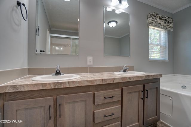 416 Hazel Avenue, Lima, OH 45801