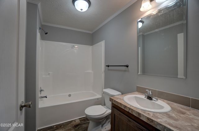 416 Hazel Avenue, Lima, OH 45801