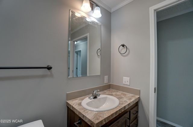 416 Hazel Avenue, Lima, OH 45801