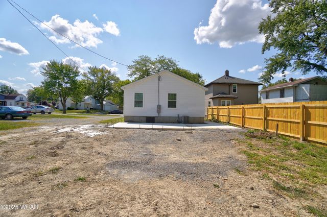 416 Hazel Avenue, Lima, OH 45801