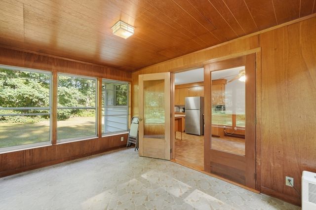 65 Church Street, Ludlow, MA 01056
