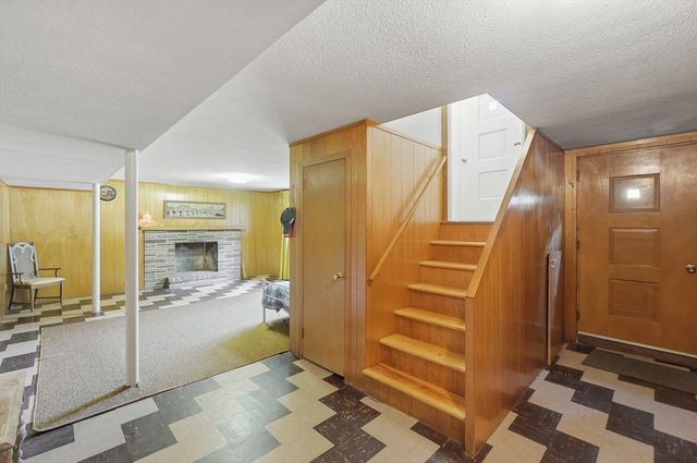 65 Church Street, Ludlow, MA 01056
