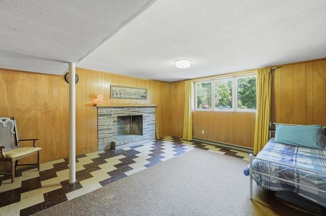 65 Church Street, Ludlow, MA 01056