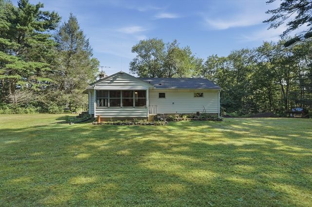 65 Church Street, Ludlow, MA 01056