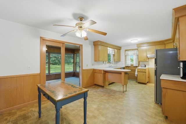 65 Church Street, Ludlow, MA 01056