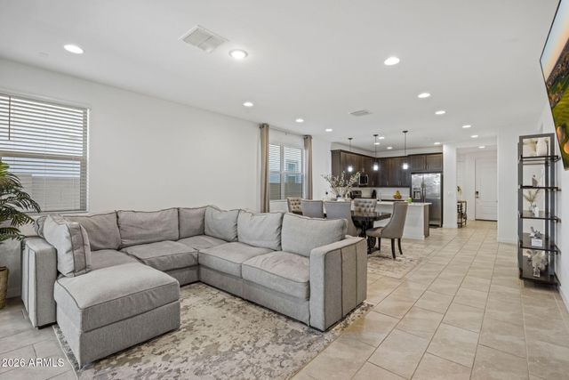 4282 E APPALOOSA Road, Gilbert, AZ 85296