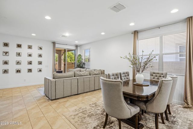 4282 E APPALOOSA Road, Gilbert, AZ 85296