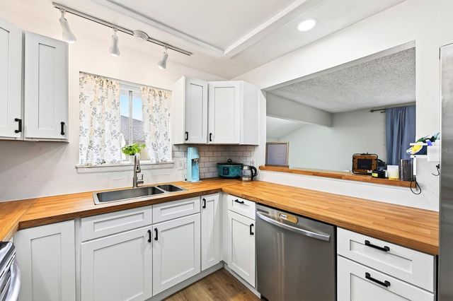 4607 RING NECK ROAD 36C, Orlando, FL 32808