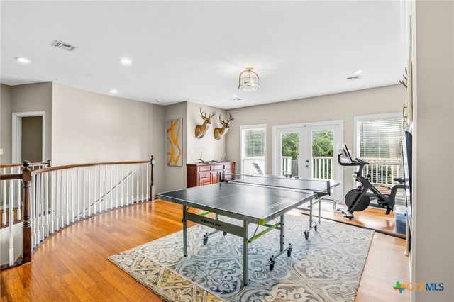 306 Creekridge Drive, Victoria, TX 77904