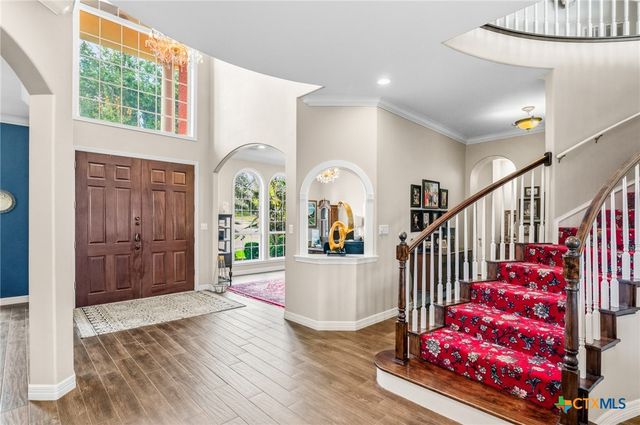 306 Creekridge Drive, Victoria, TX 77904