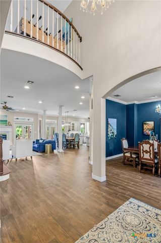 306 Creekridge Drive, Victoria, TX 77904