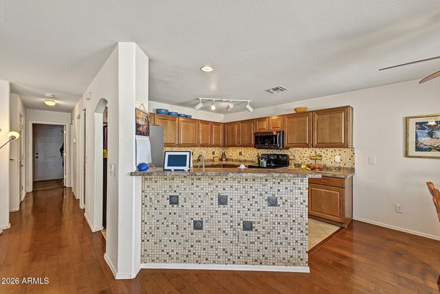 1530 E SAGUARO Trail, San Tan Valley, AZ 85143