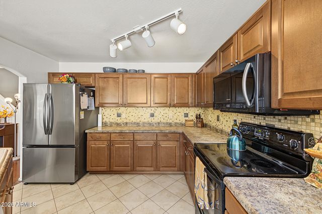 1530 E SAGUARO Trail, San Tan Valley, AZ 85143