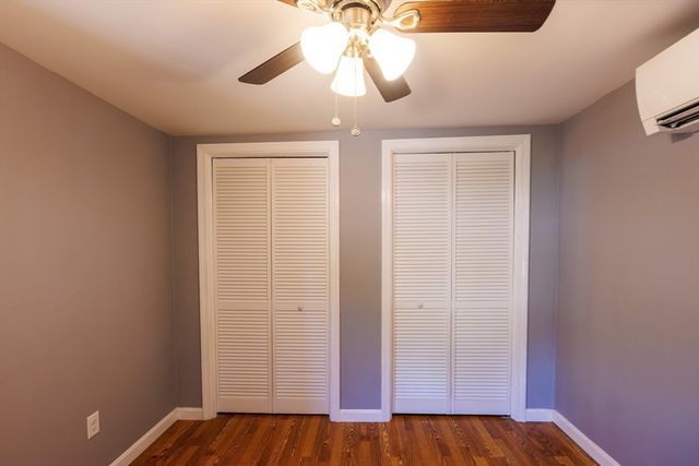 8 Freeman Ave, Webster, MA 01570