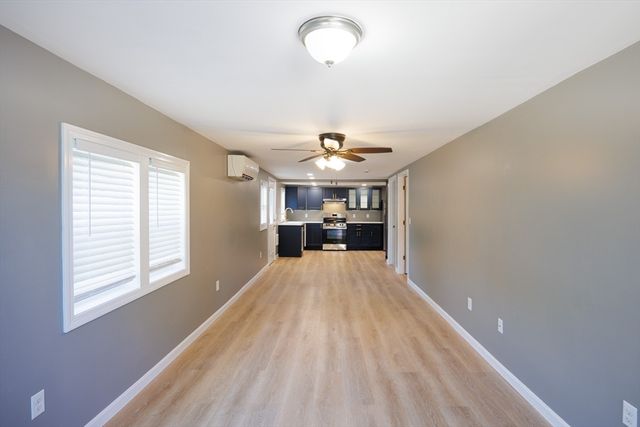 8 Freeman Ave, Webster, MA 01570