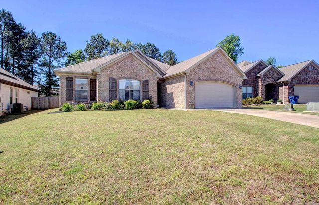 123 Nantucket Loop, Maumelle, AR 72113