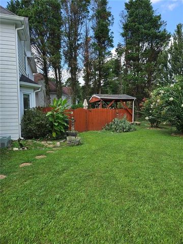 4458 Black Water Cove, Ellenwood, GA 30294