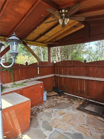 4458 Black Water Cove, Ellenwood, GA 30294