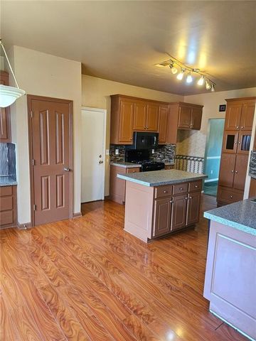 4458 Black Water Cove, Ellenwood, GA 30294