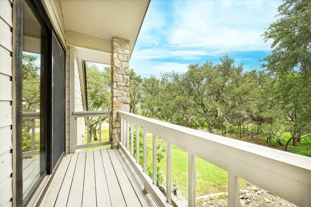 50 Palmer LN, Wimberley, TX 78676