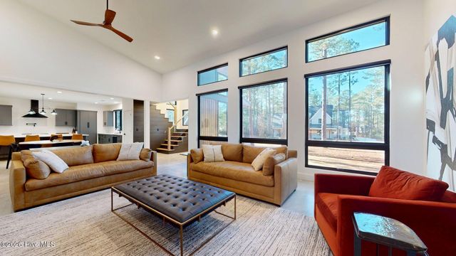 4 Woodward Place, Pinehurst, NC 28374