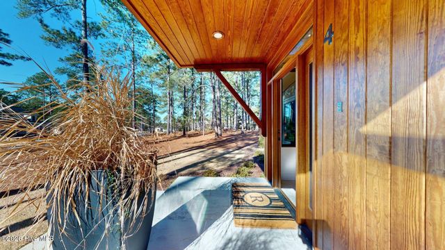4 Woodward Place, Pinehurst, NC 28374