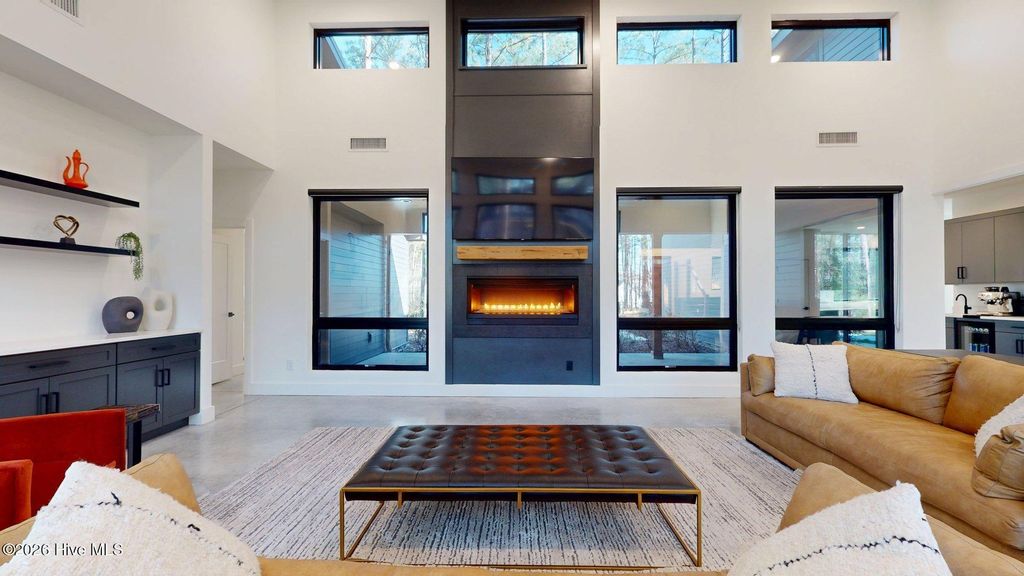 Image 12 of property listing at 4 Woodward Place, Pinehurst, NC 28374