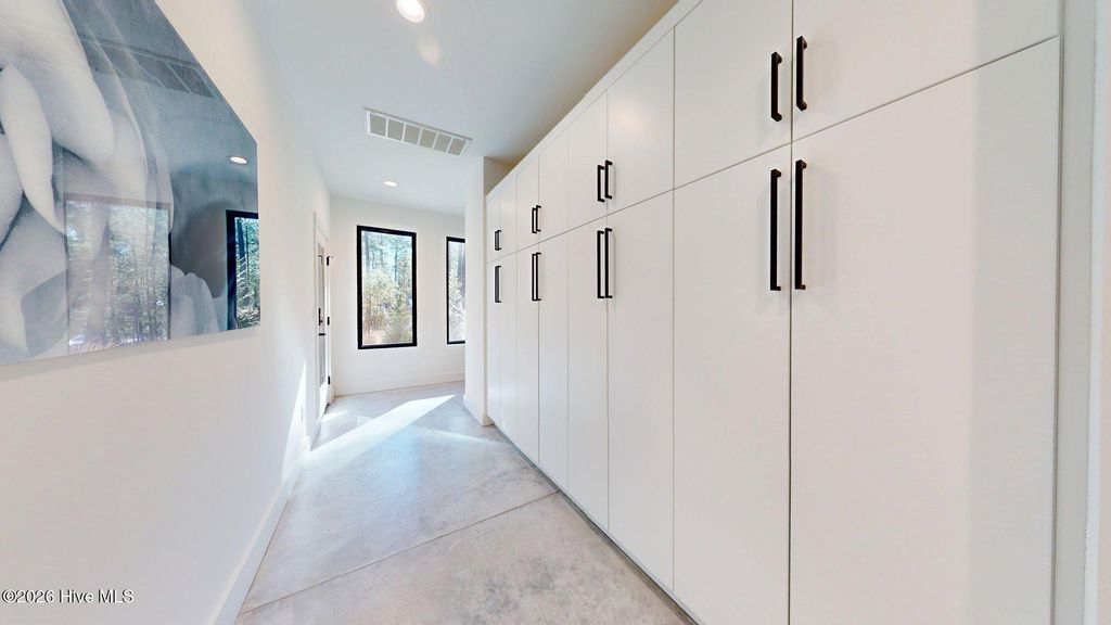 Image 41 of property listing at 4 Woodward Place, Pinehurst, NC 28374