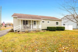 5207 W Mobile Trail, Traverse City, MI 49685