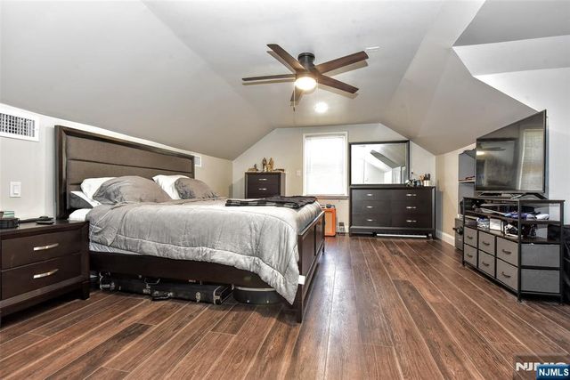 11 Onyx Terrace, North Haledon, NJ 07508