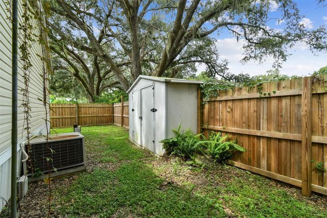 10607 BAY HILLS CIRCLE, Thonotosassa, FL 33592