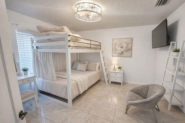 9366 HEARTWELLVILLE AVENUE, Englewood, FL 34224