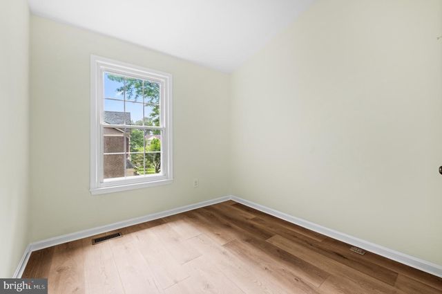2615 CHIVALRY CT, Silver Spring, MD 20902