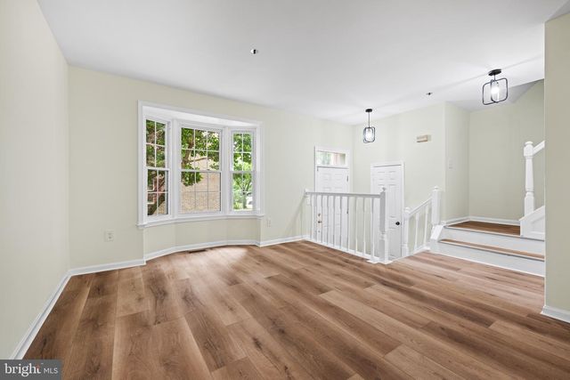 2615 CHIVALRY CT, Silver Spring, MD 20902