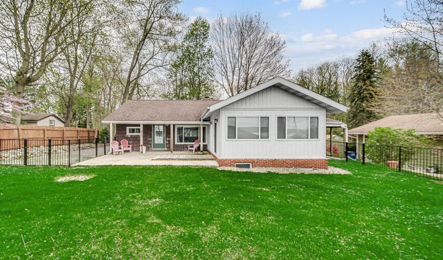 504 Closser Avenue, La Porte, IN 46350