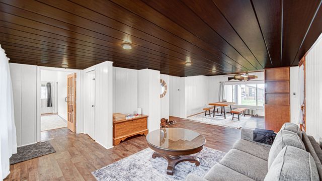 504 Closser Avenue, La Porte, IN 46350