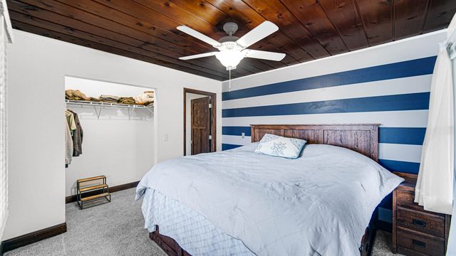 504 Closser Avenue, La Porte, IN 46350