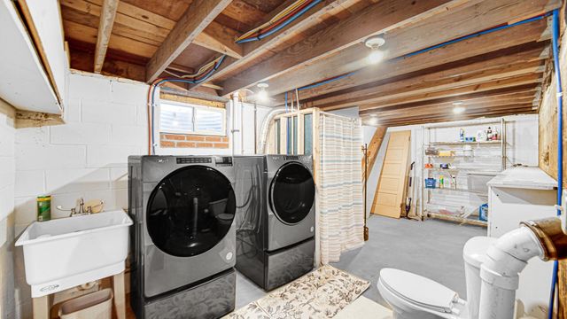 504 Closser Avenue, La Porte, IN 46350