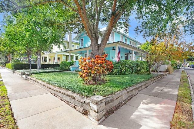 1801 W HILLS AVENUE, Tampa, FL 33606