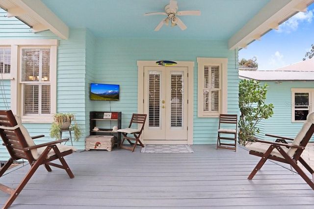 1801 W HILLS AVENUE, Tampa, FL 33606